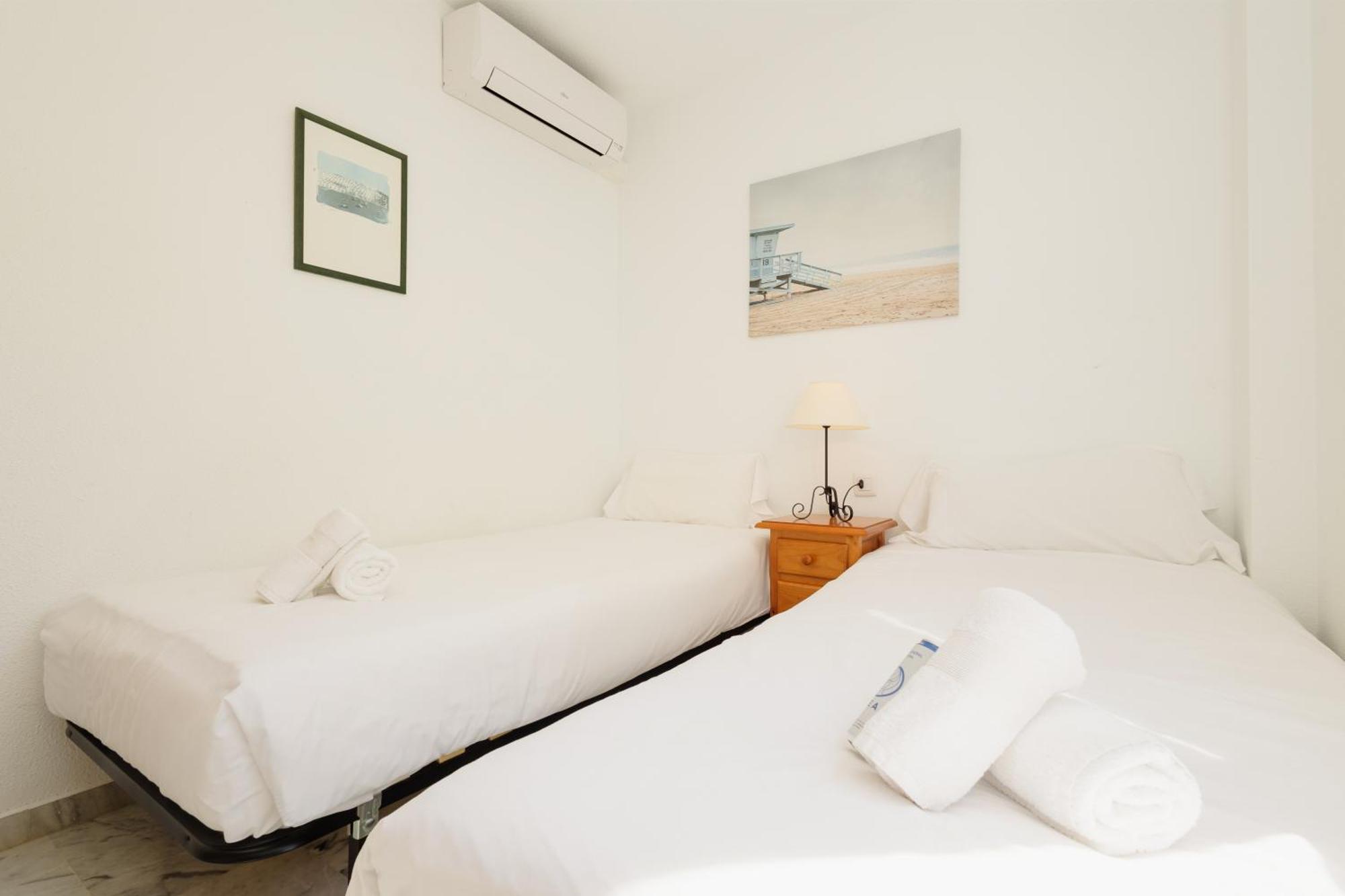 Beautiful Townhouse Walking Distance To The Beach In Costabella, מארבלה מראה חיצוני תמונה