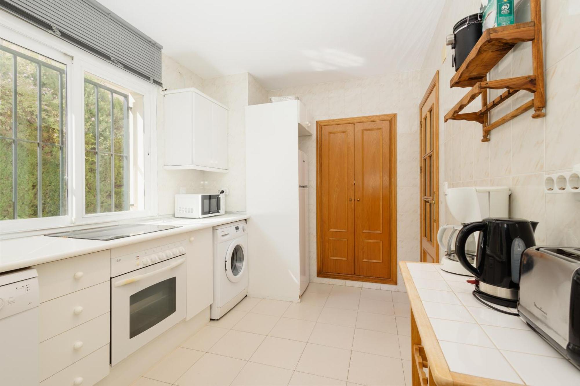 Beautiful Townhouse Walking Distance To The Beach In Costabella, מארבלה מראה חיצוני תמונה