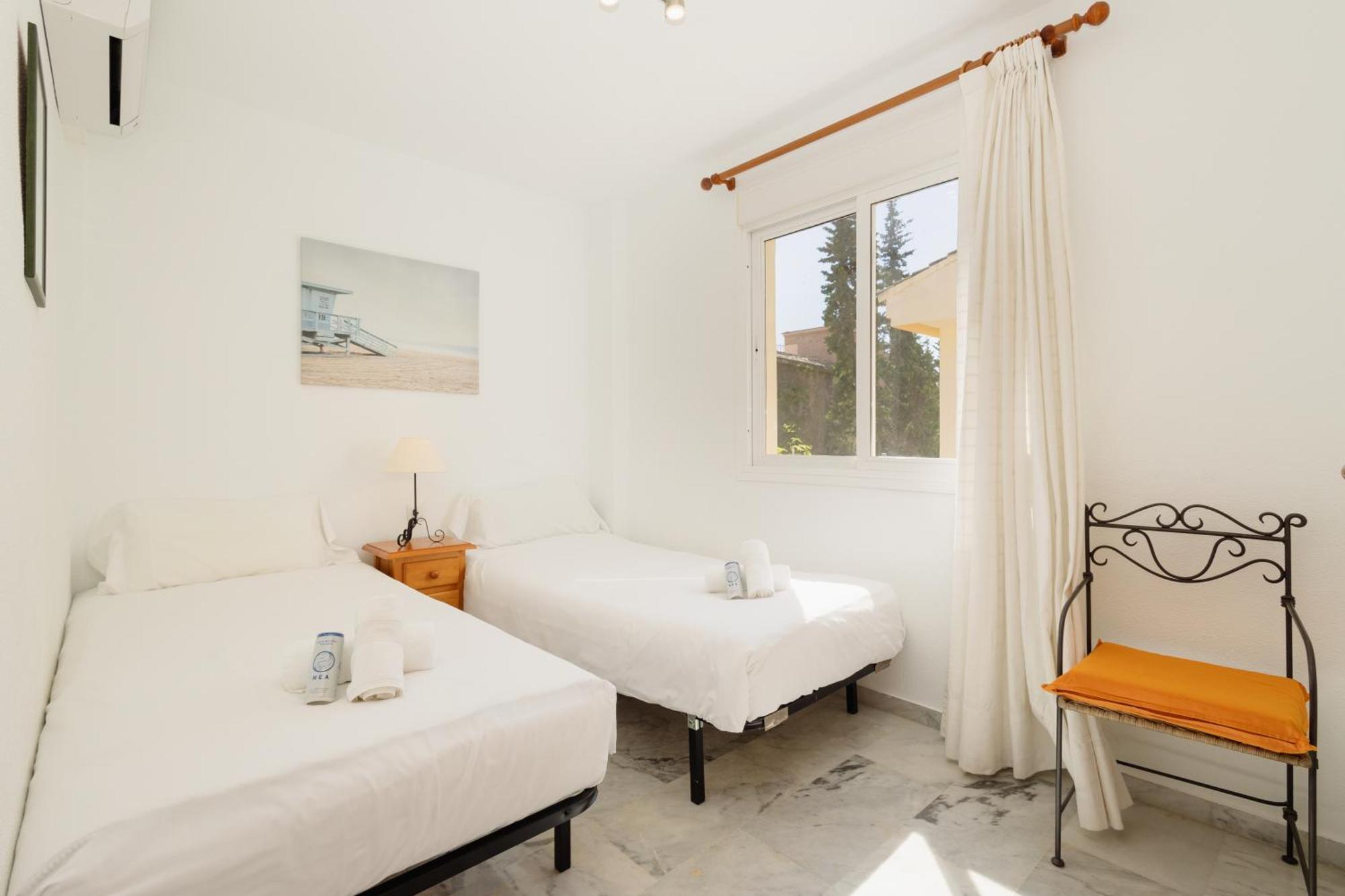 Beautiful Townhouse Walking Distance To The Beach In Costabella, מארבלה מראה חיצוני תמונה